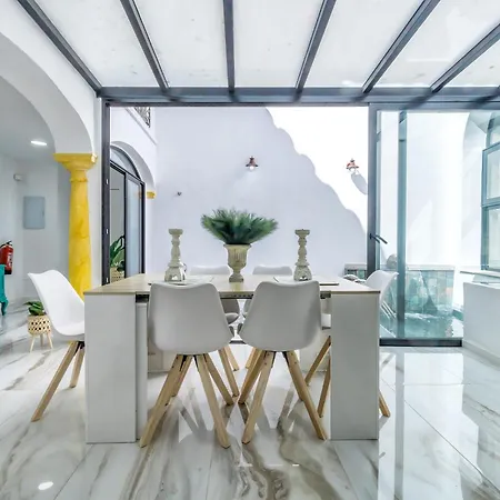 Апартаменты El Patio Del Agua - Luxury Center *