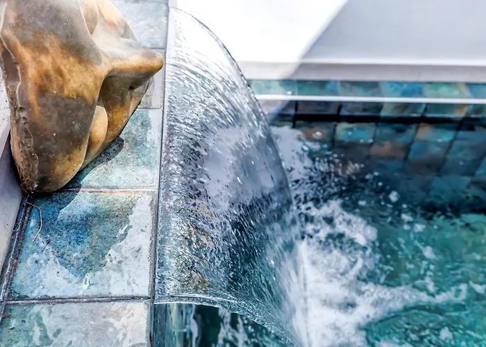 El Patio Del Agua - Luxury Center